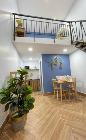 Vania House